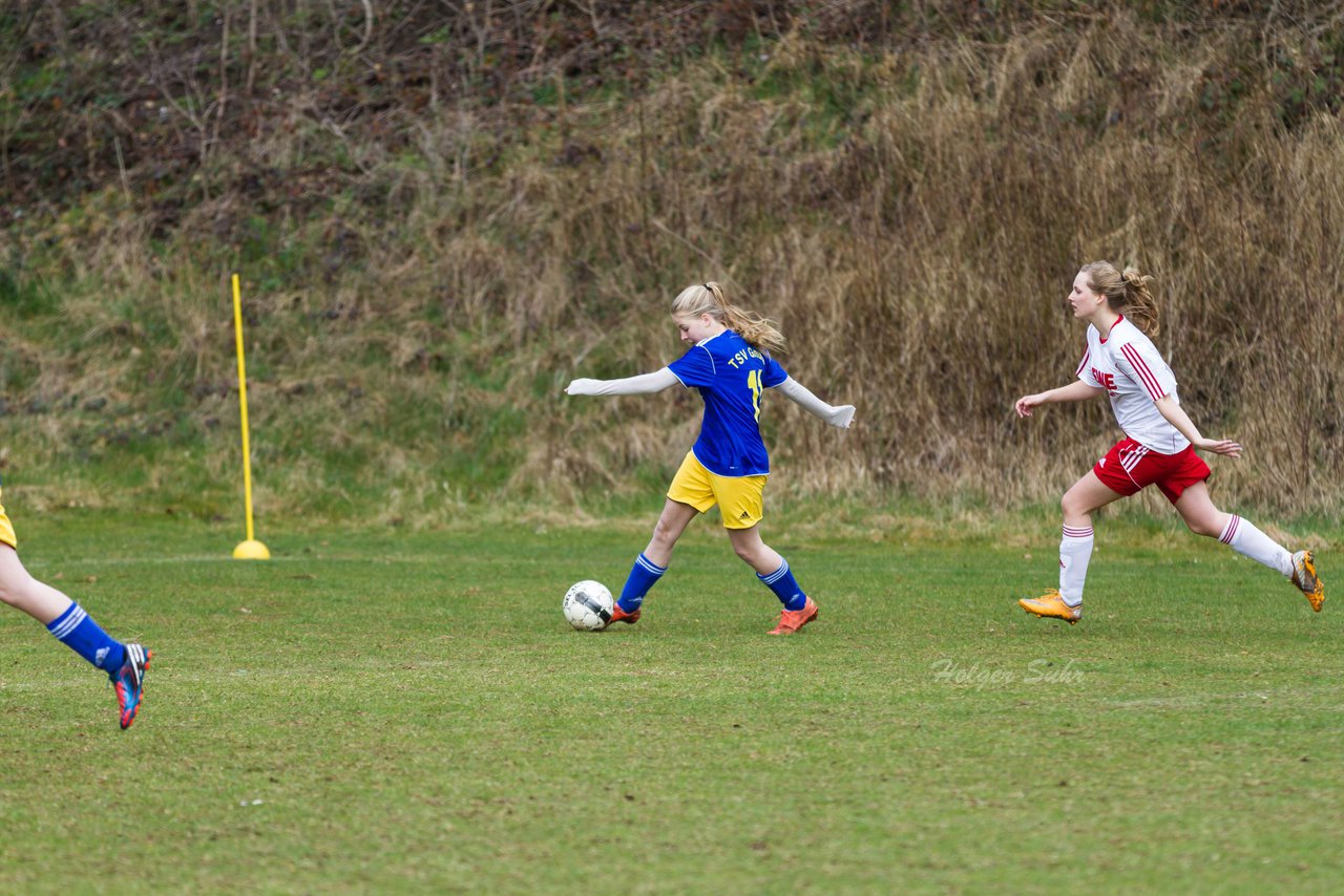 Bild 108 - B-Juniorinnen Tus Tensfeld - TSV Gnutz o.W. : Ergebnis: 1:3